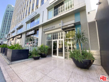 Fabulous Newly Listed The Mercury Condominium Located at 3810 Wilshire Boulevard #1811